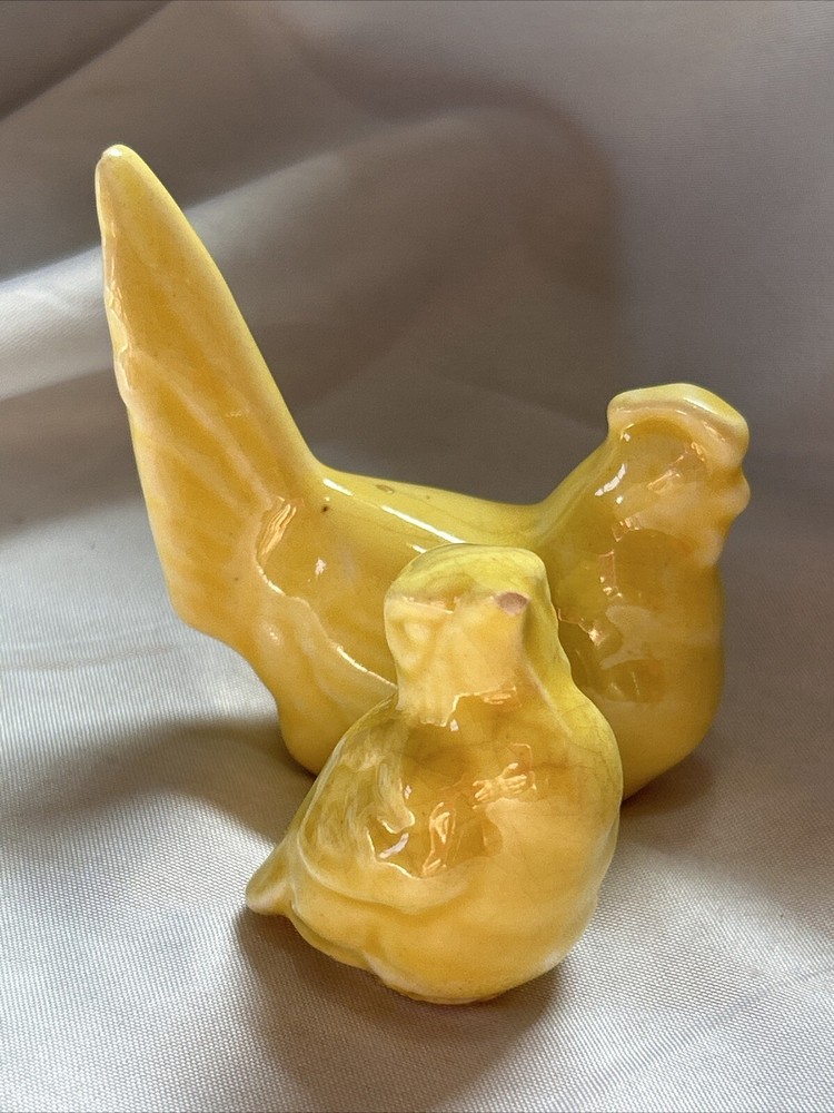 Vtg Mother Hen And Baby Chick Figurines Yellow Ceramic Glazed Easter Gift