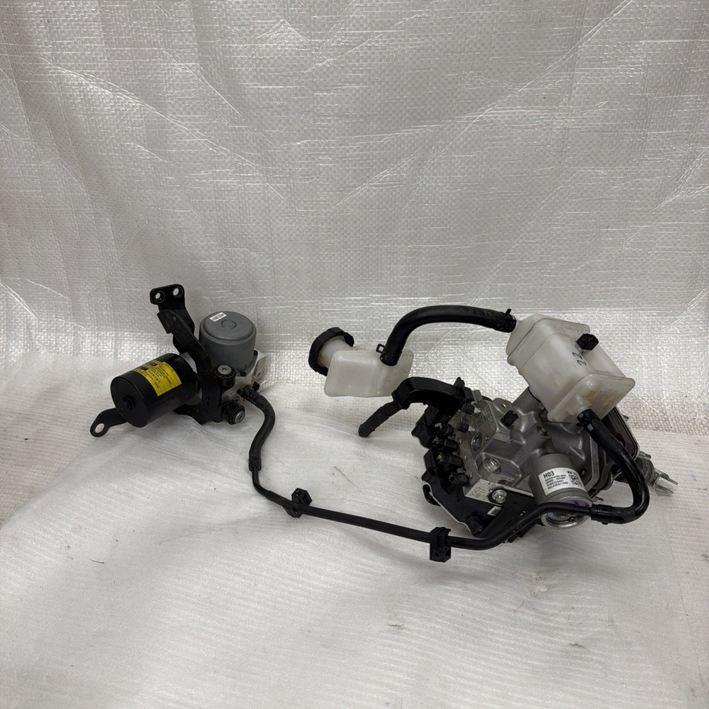 2017-2022 HYUNDAI IONIQ HYBRID ABS BRAKE PUMP BOOSTER ACTUATOR 58500-G2400 OEM 2