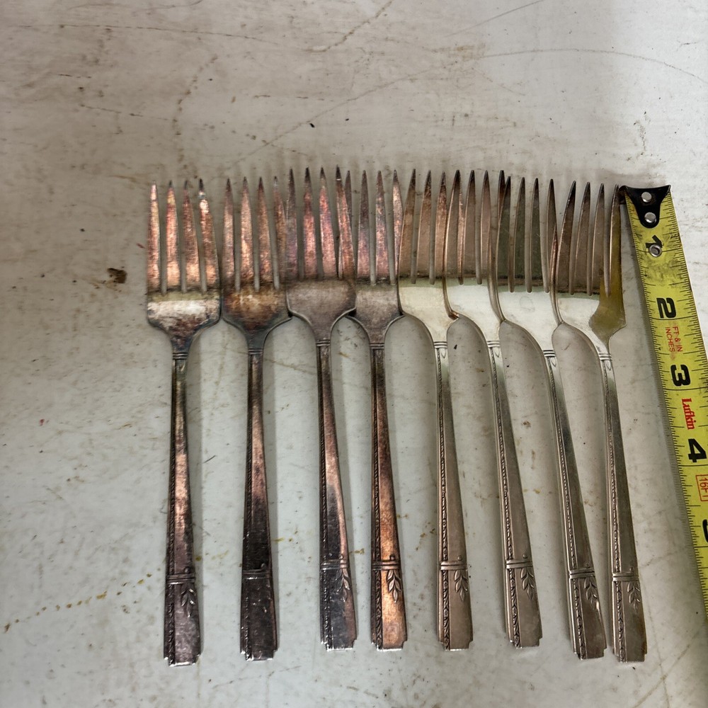 Vintage 8 Silverware Prestige Plate 8 Dinner Forks