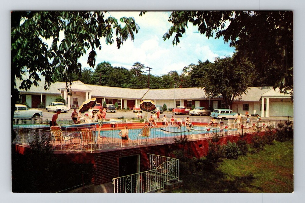 Nashville TN-Tennessee, Quality Courts Motel, Vintage Postcard