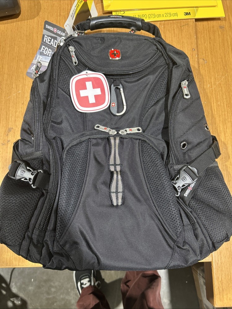 SwissGear 1900 (19002215) Scansmart TSA Laptop Backpack - Black