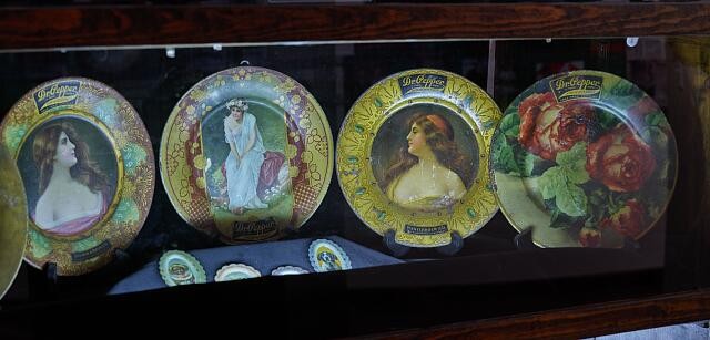 Photo:Dublin Texas 2014 Dr Pepper Decorative Plates Bottling Works Museum
