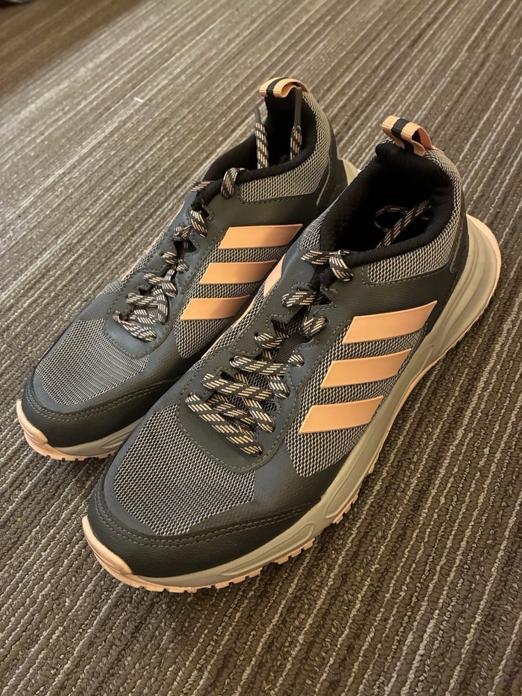 Adidas Women’s Shoe | Size 7
