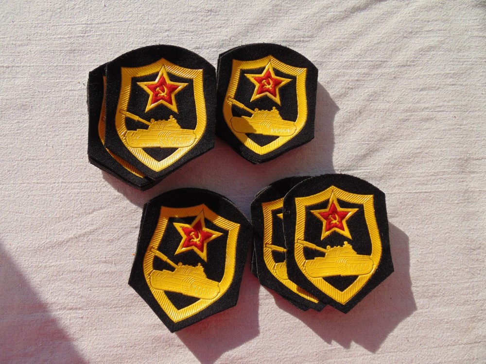 Soviet tank crew chevrons. USSR Army. Price per chevron.