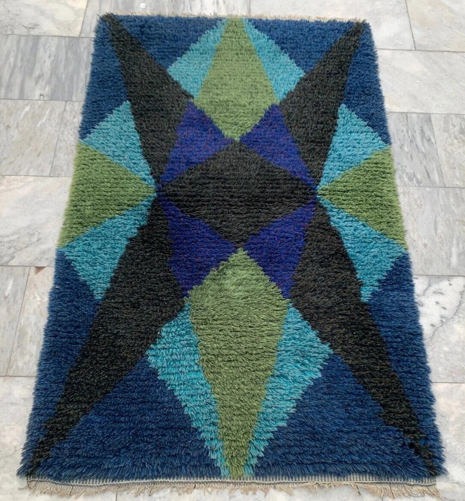 Handwoven Moroccan Berber Wool Rug Color Multicolor Handmade Design Carpet Rug