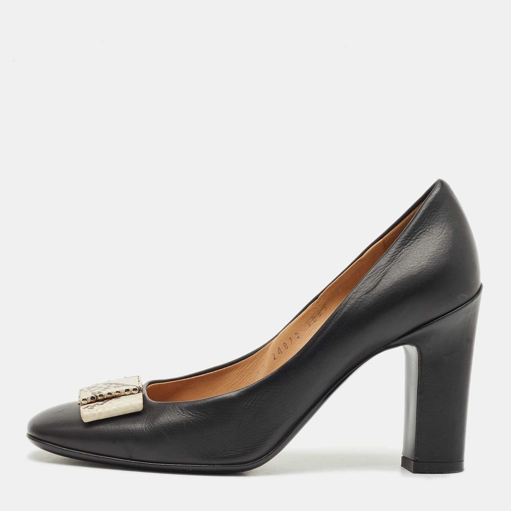 Salvatore Ferragamo Black Leather Vara Bow Block Heels Pumps Size 38.5