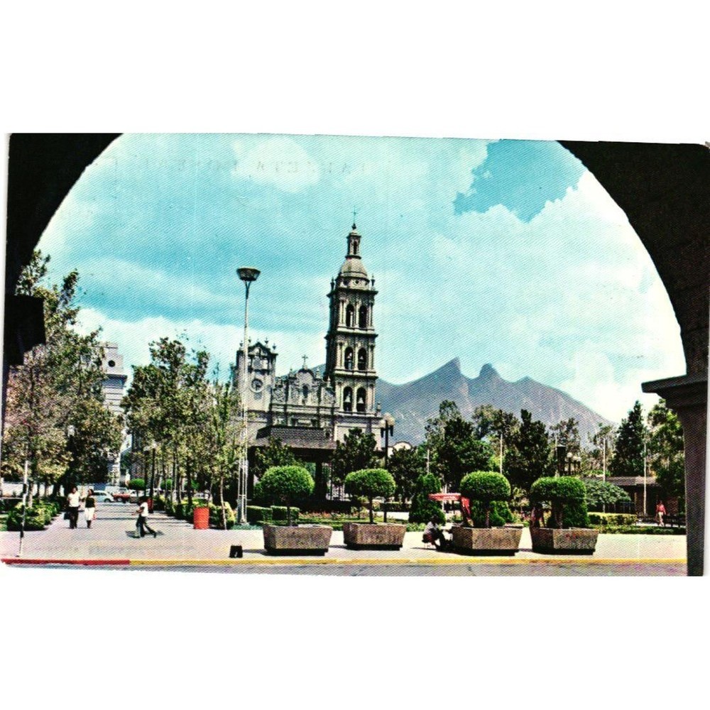 VTG Monterrey Mexico Postcard Plaza Zaragoza Cathedral Cerro de la Silla FP137