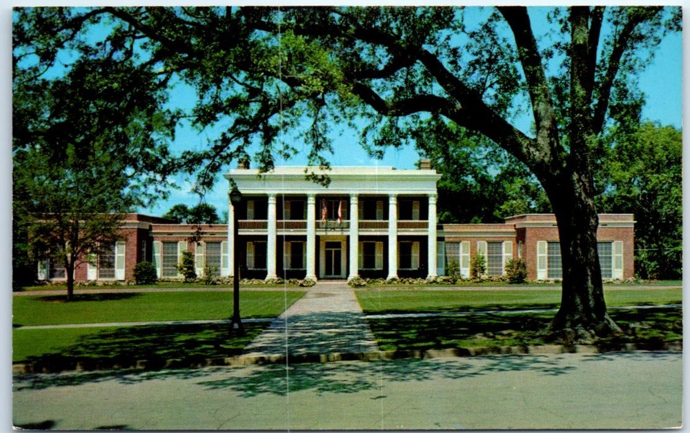 Postcard - Governor's Mansion - Tallahassee, Florida