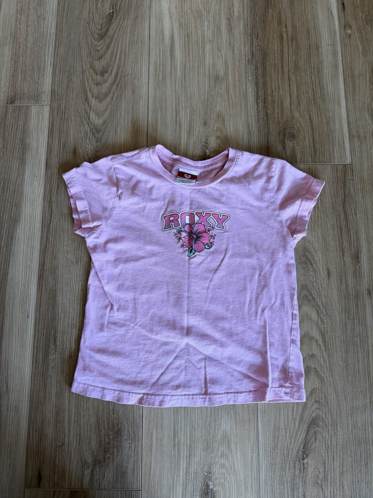 Y2K Vintage Roxy Pink Flower T Shirt Girls Size Small Skate Surf Tee USA Made