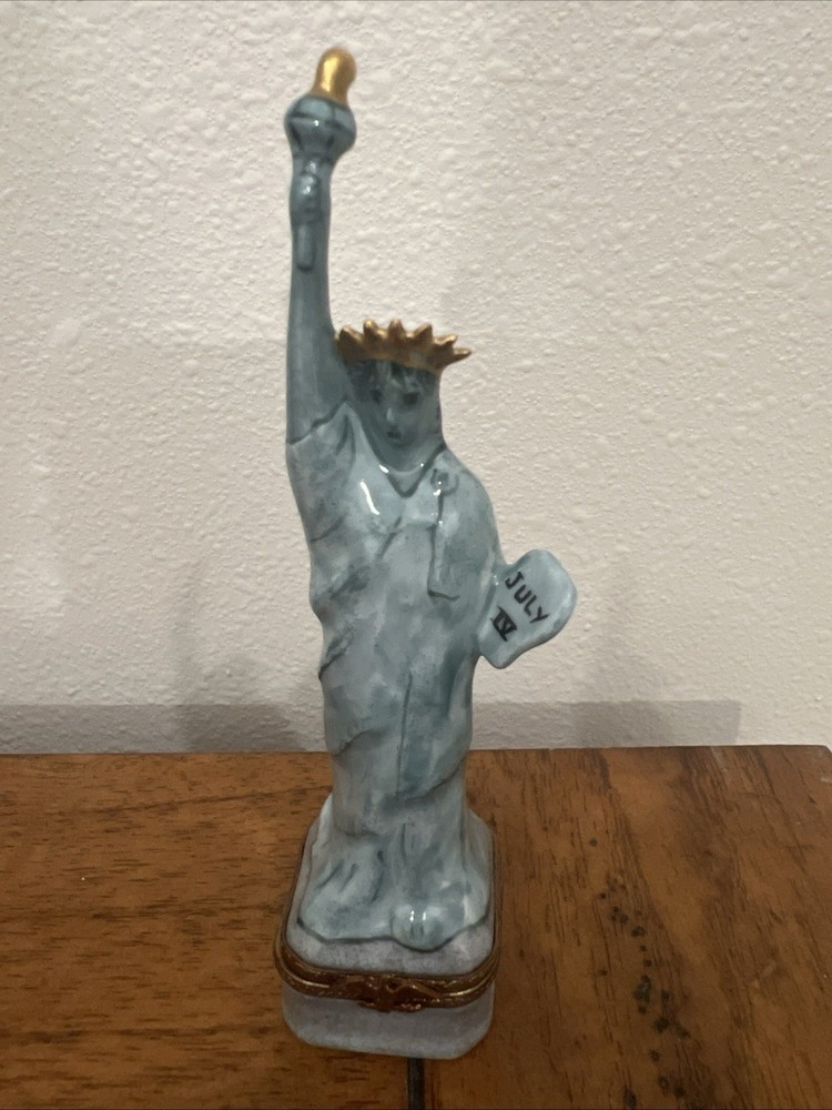 LIMOGES Statue Of Liberty Bloomingdales Exclusive Trinket Box Peint Main