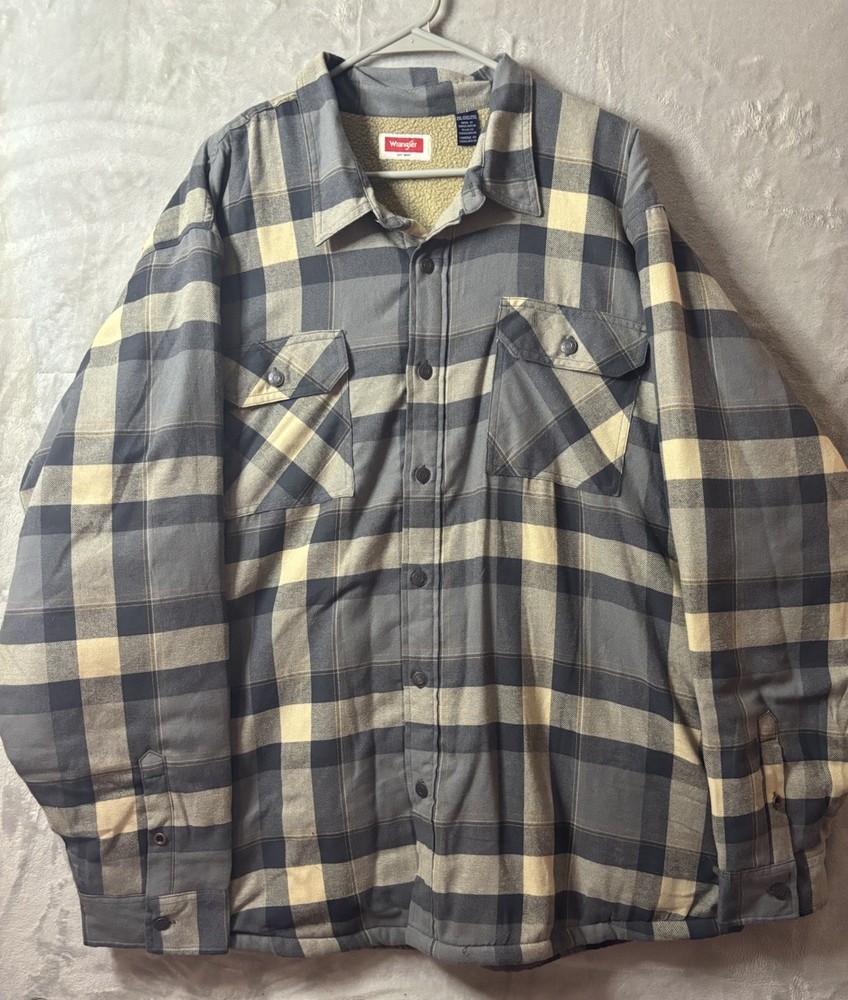 Wrangler Fleece Lined Flannel Shacket  Men’s 2XL Plaid Snap Button NWT