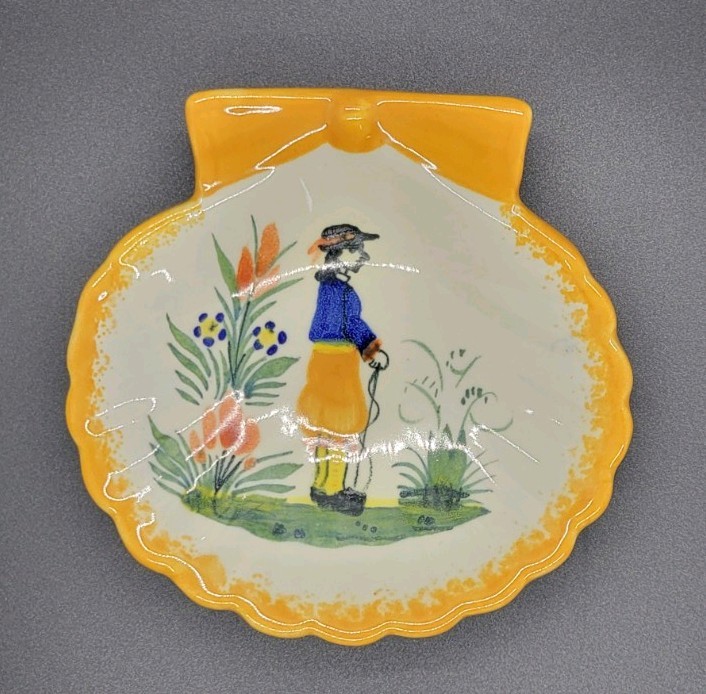 Vintage Henriot Quimper Petit Breton Shell Dish