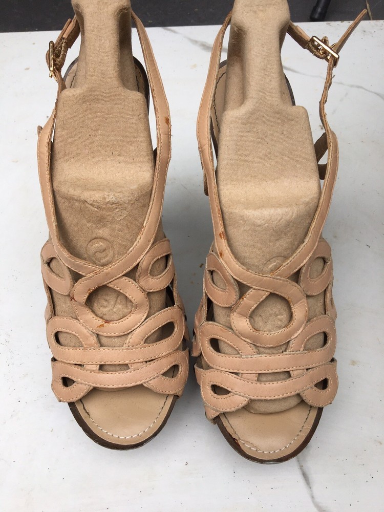 Jessica Simpson Beige Leather Platform High Heels Size 8 M