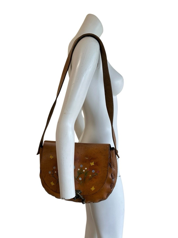 1970s leather boho hand painted shoulder bag cross body hippie Woodstock