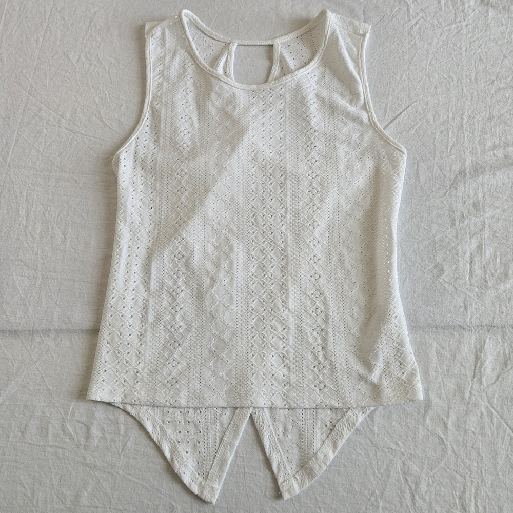 White Eyelet Sleeveless Coquette Tank Top Size Large Criss Cross Back Boho Chic