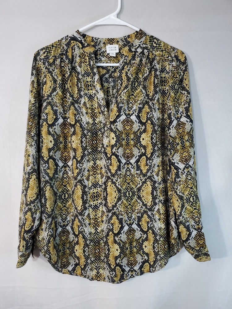 Peyton Jensen Button Up shirt Snake Print Long Sleeve Women's Size XS