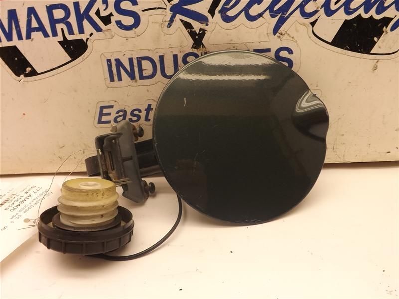 GRANDCHER 2000 Fuel Filler Door 151704