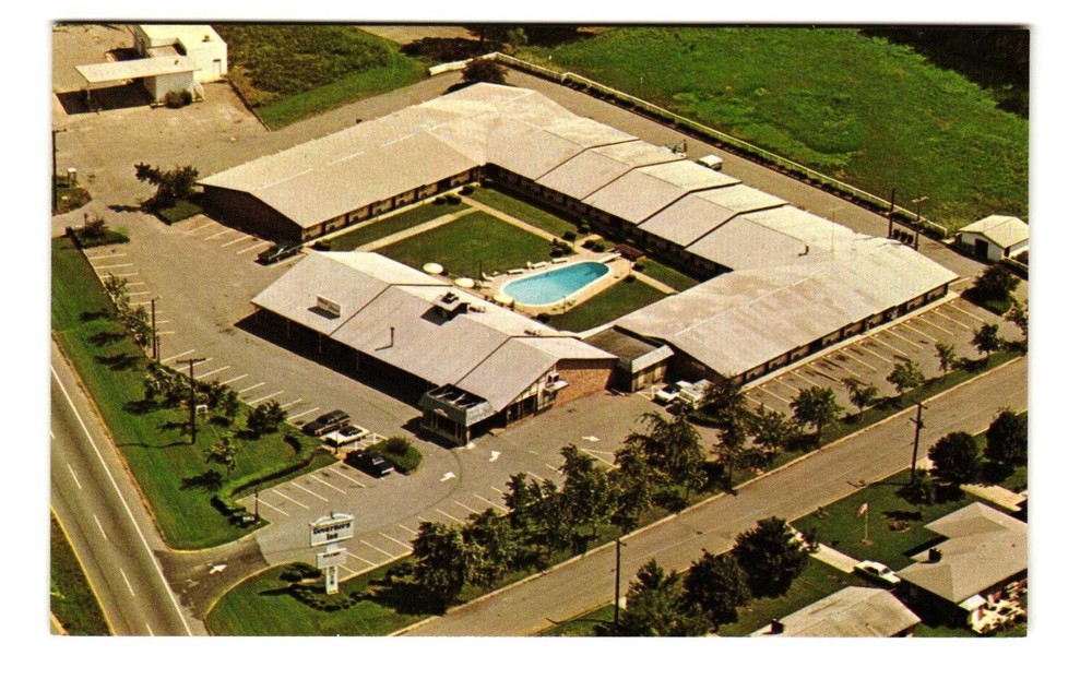 Governors Inn Motel and Restaurant Shelby NC Vintage postcard unposted