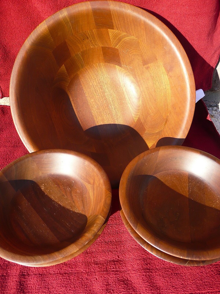 Vintage 5 Pc Salad Bowl Set - Solid Walnut, USA-Crafted, Attractive & Durable