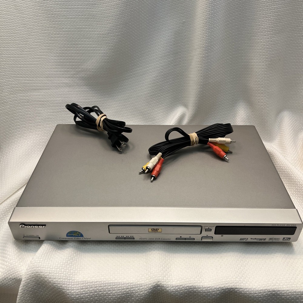 Pioneer DV-250 DVD Player with RCA Cables and No Remote
