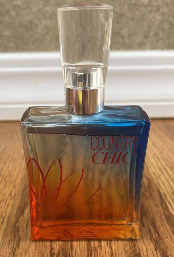 Bath & Body Works COUNTRY CHIC Eau De Toilette Perfume 2.5 oz / 75 ml