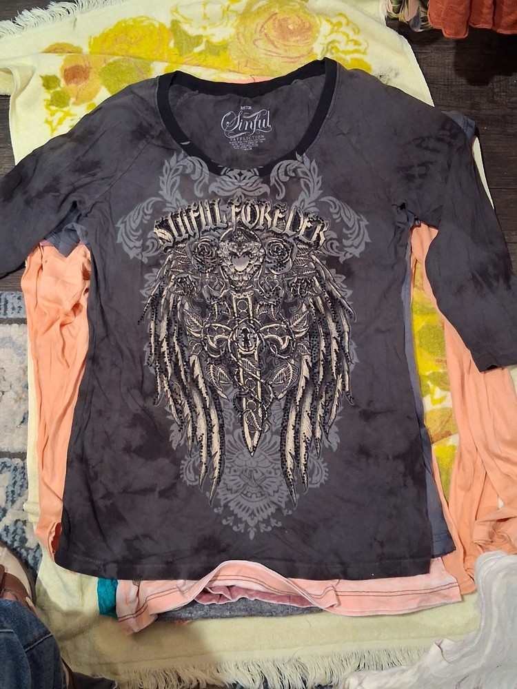 Affliction Sinful Collection Men's Black/Gray Skull Graphic Long Sleeve Crew Tee