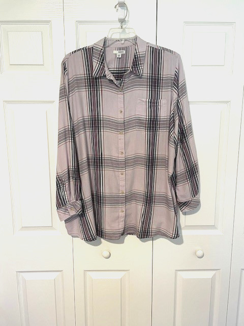 Sonoma Women's Long Sleeve Button Down Shirt 4X