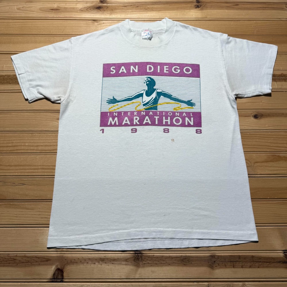 Vintage 1988 San Diego International Marathon Athlete Graphic T-Shirt USA Large