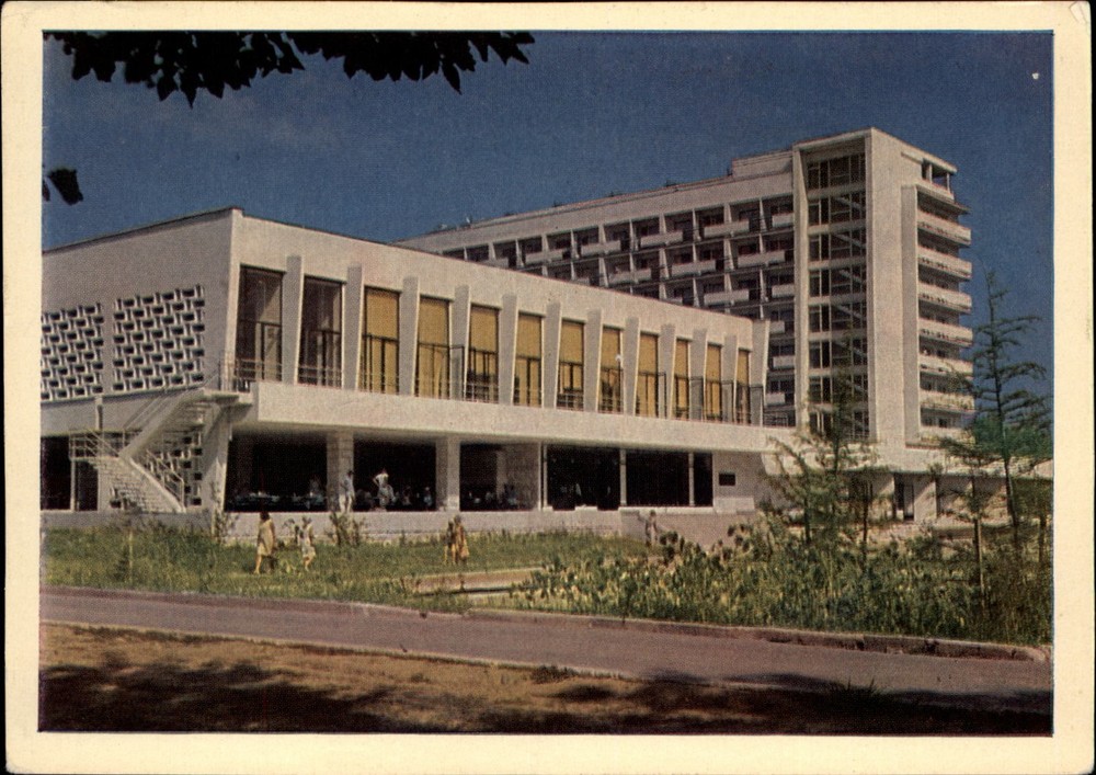 Hotel Gorizont Adler Krasnodar Krai Russia vintage postcard a554