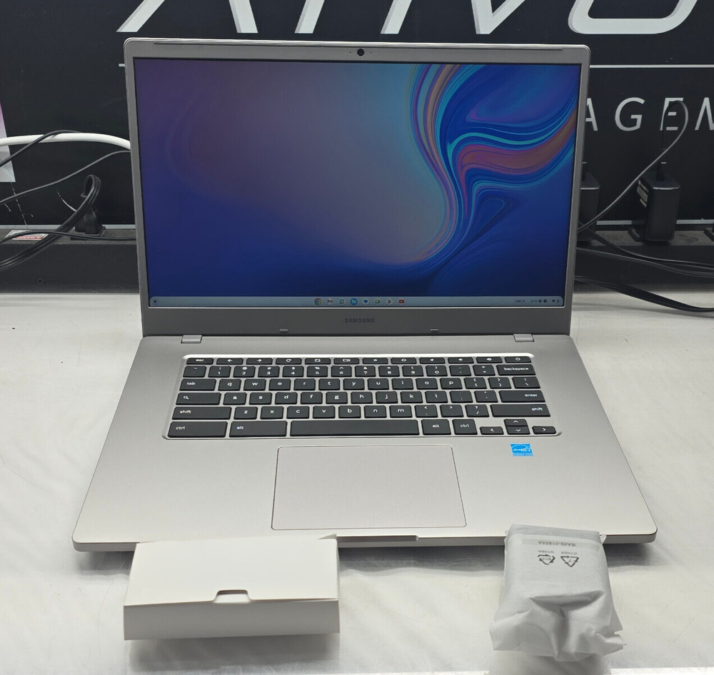Samsung Chromebook 4+ 15.6 inch Intel Celeron N4000 6GB RAM, 64GB SSD Silver I41