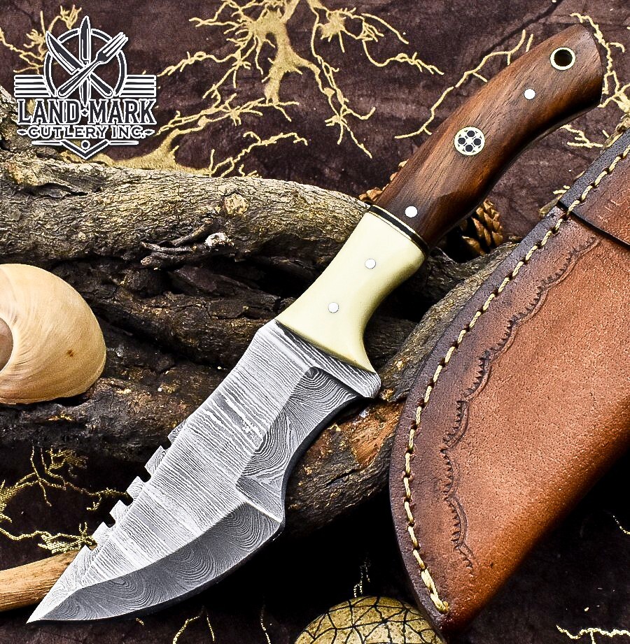 HANDE MADE DAMASCUS STEEL HUNTING TRACKER KNIFE WITH ROSE WOOD AND BONE HANDLE