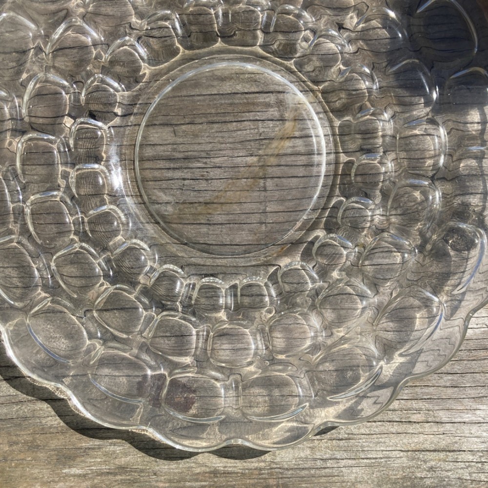 Clear Pressed Glass Plate Round Shape Glossy Finish Decorative Adult Tableware