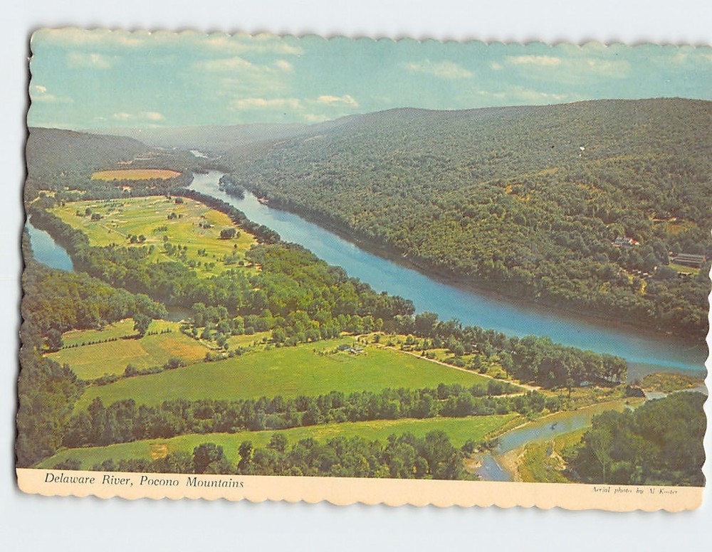 Postcard Delaware River Pocono Mountains USA