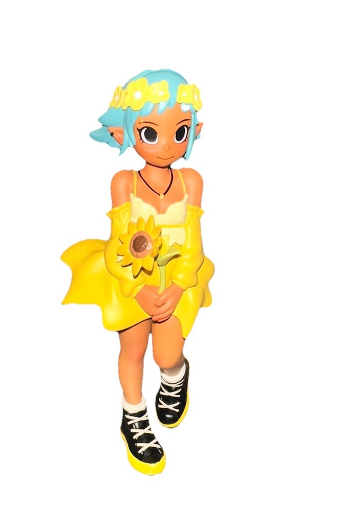 POP MART Peach Riot Punk Fairy Frankie-Sunflower Animation Plastic Figure