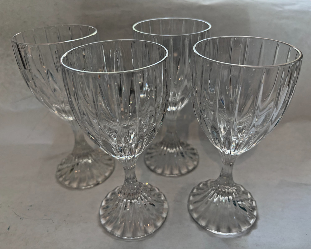 Mikasa Park Lane Crystal Wine Water Goblets Ribbed Stemware Set of 4 Vintage