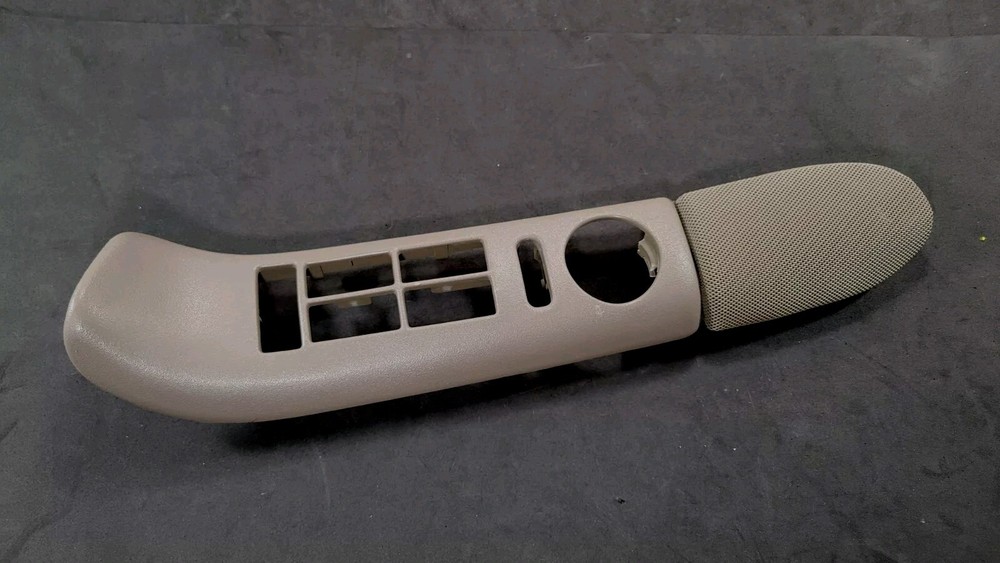 1995-1999 CHEVY TAHOE SUBURBAN YUKON Driver Power Window Switch Trim Bezel OEM