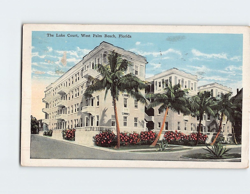 Postcard The Lake Court West Palm Beach Florida USA