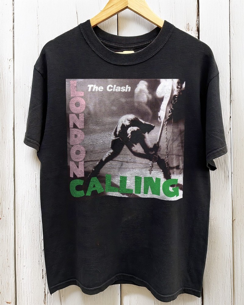 HOT! The Clash London calling Unisex Black T-shirt Size S-5XL