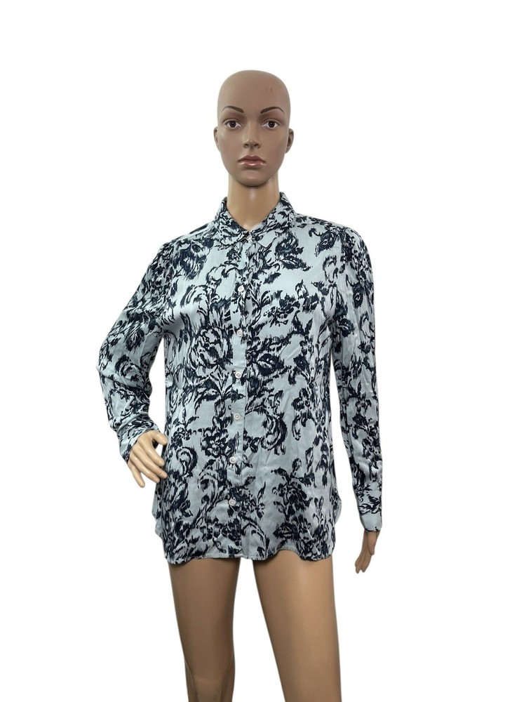 Chicos Women’s Size 8/10 (1) Abstract Print Long Sleeve Button Up Shirt