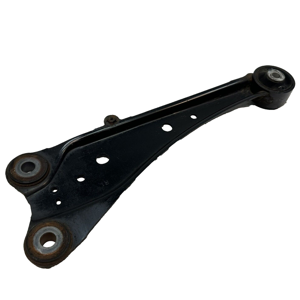 OEM REAR RIGHT PASSENGER SIDE TRAILING CONTROL ARM LEXUS NX300 2018-2021