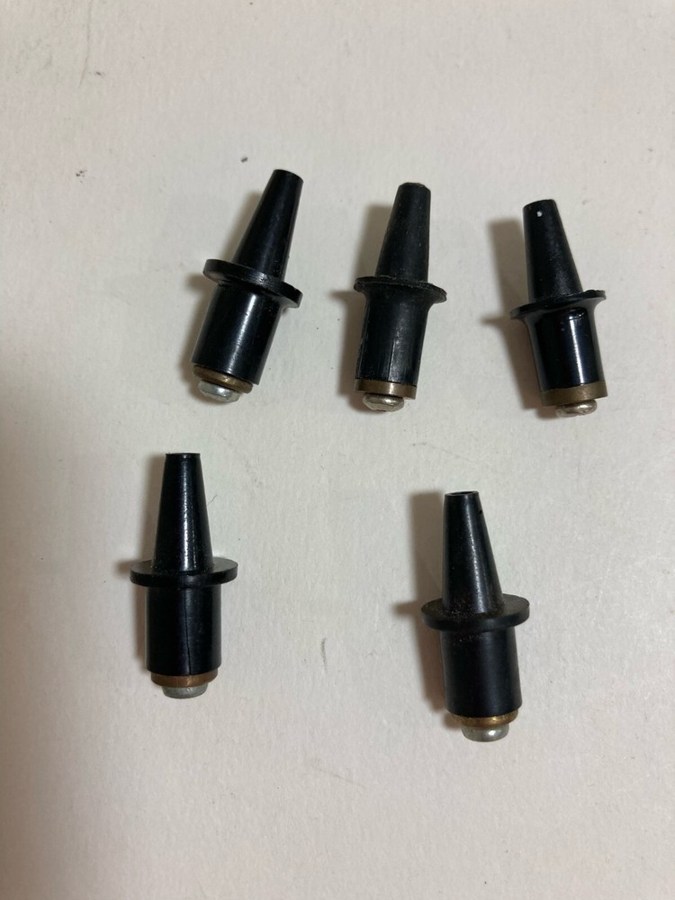 Lionel 711-151 Fixed Voltage Plug -For 022-5165 Remote Control Switches Lot of 5