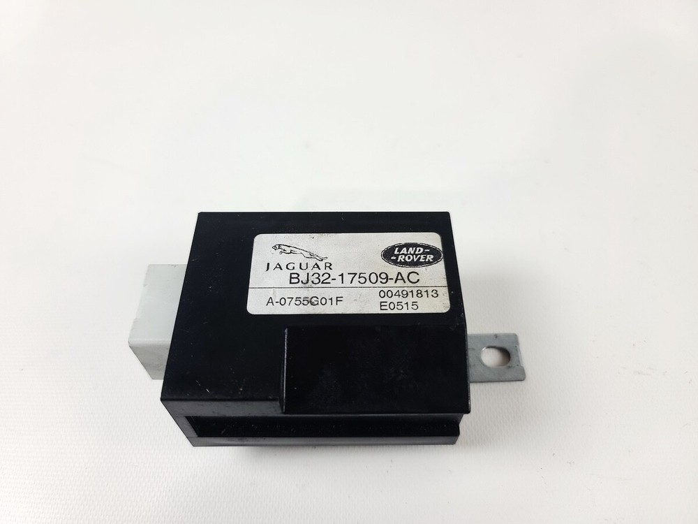 12-19 Land Rover Range Rover Evoque Wiper Control Module ECU OEM