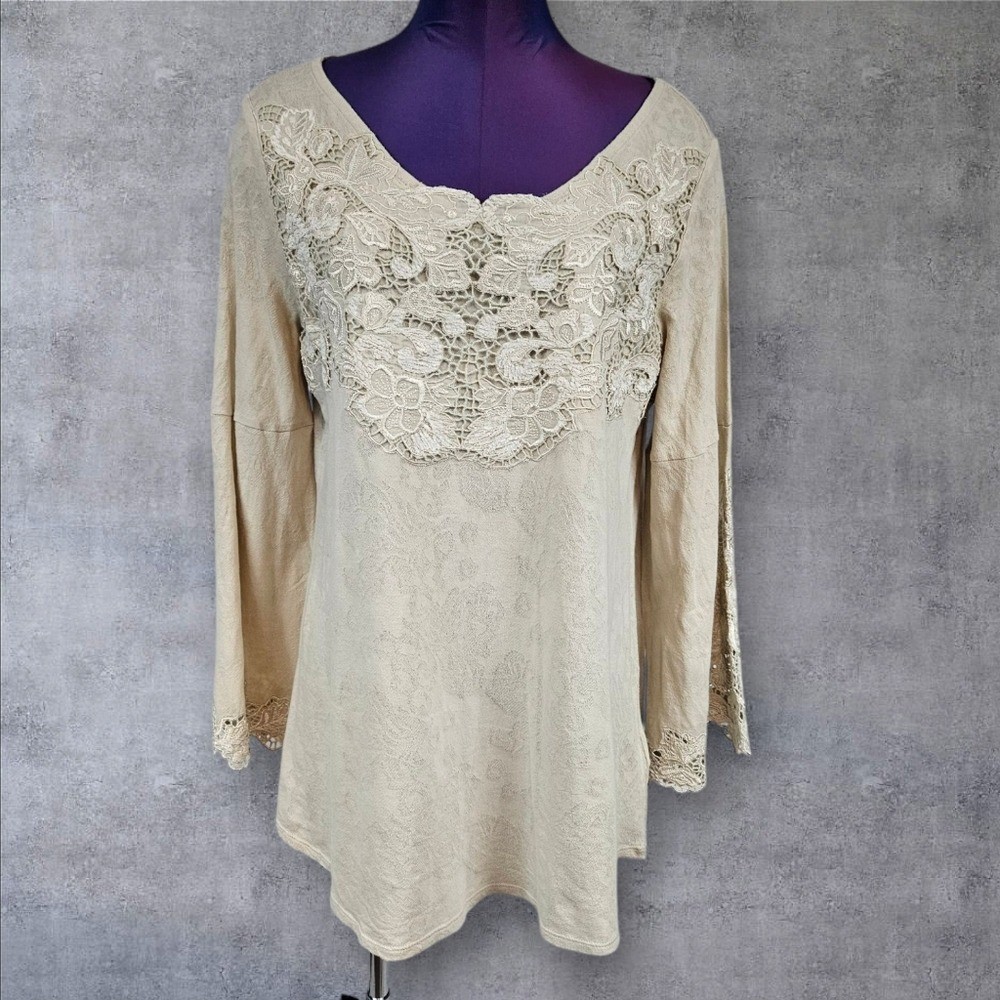 Soft Surroundings Cream Lace Bell Sleeve Tunic Top Size M G35