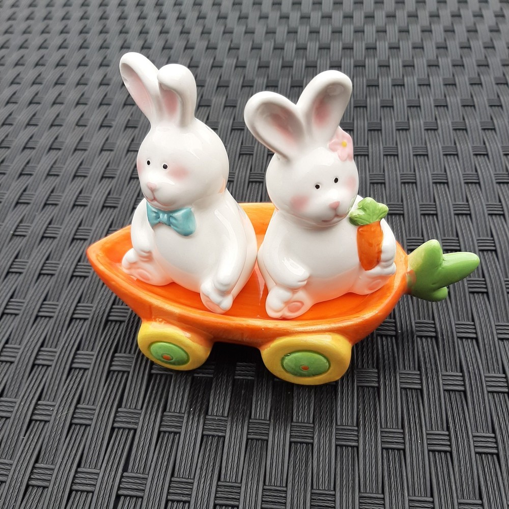Easter Spring Bunnies & Carrot Car Salt & Pepper Shakers Carrot Wagon Cart