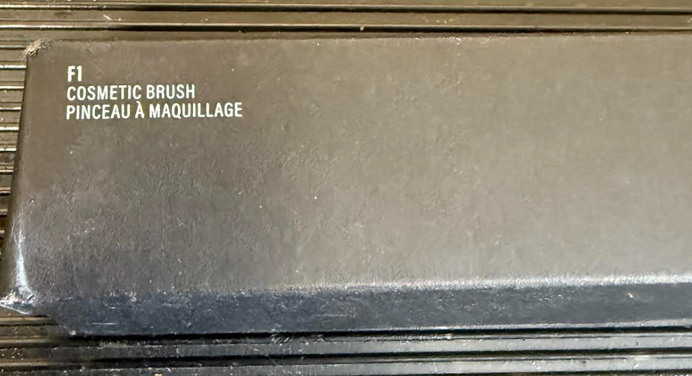 MAKEUP BY MARIO F1 Foundation Brush with Box