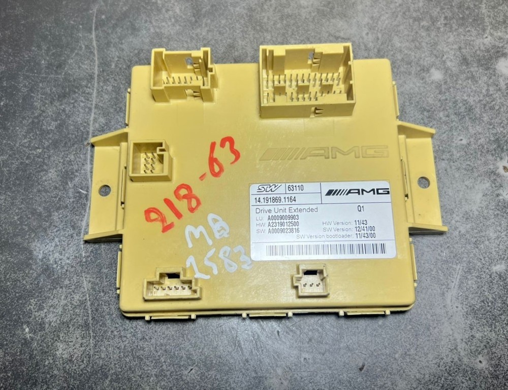 12-17 Mercedes W218 CLS AMG 63 Drive Unit Extended Control Module A000 9009903
