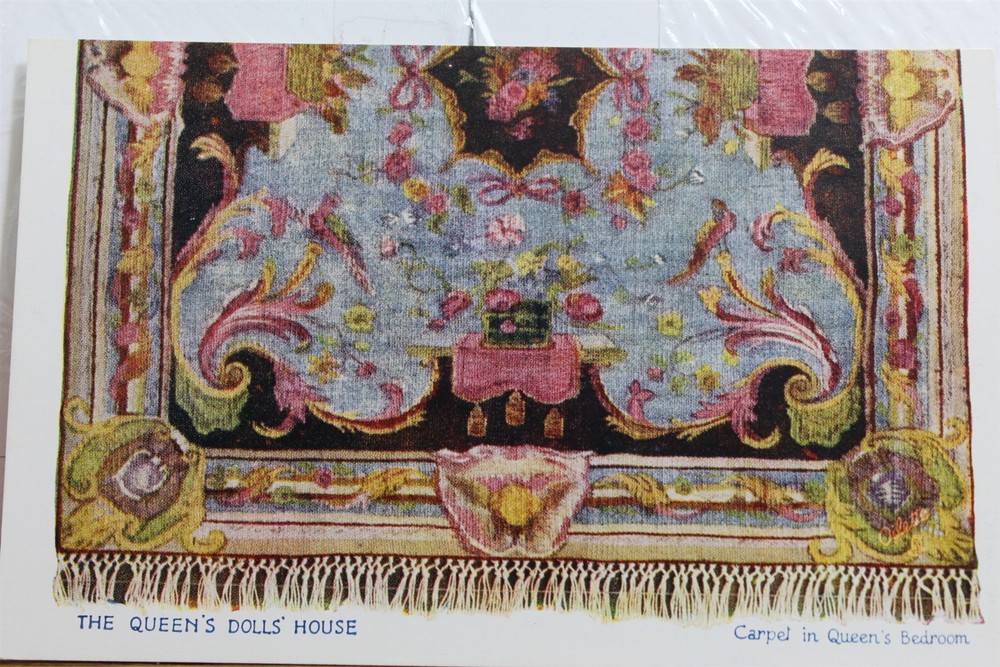 United Kingdom England Queen's Doll's House Bedroom Carpet Postcard Old Vintage