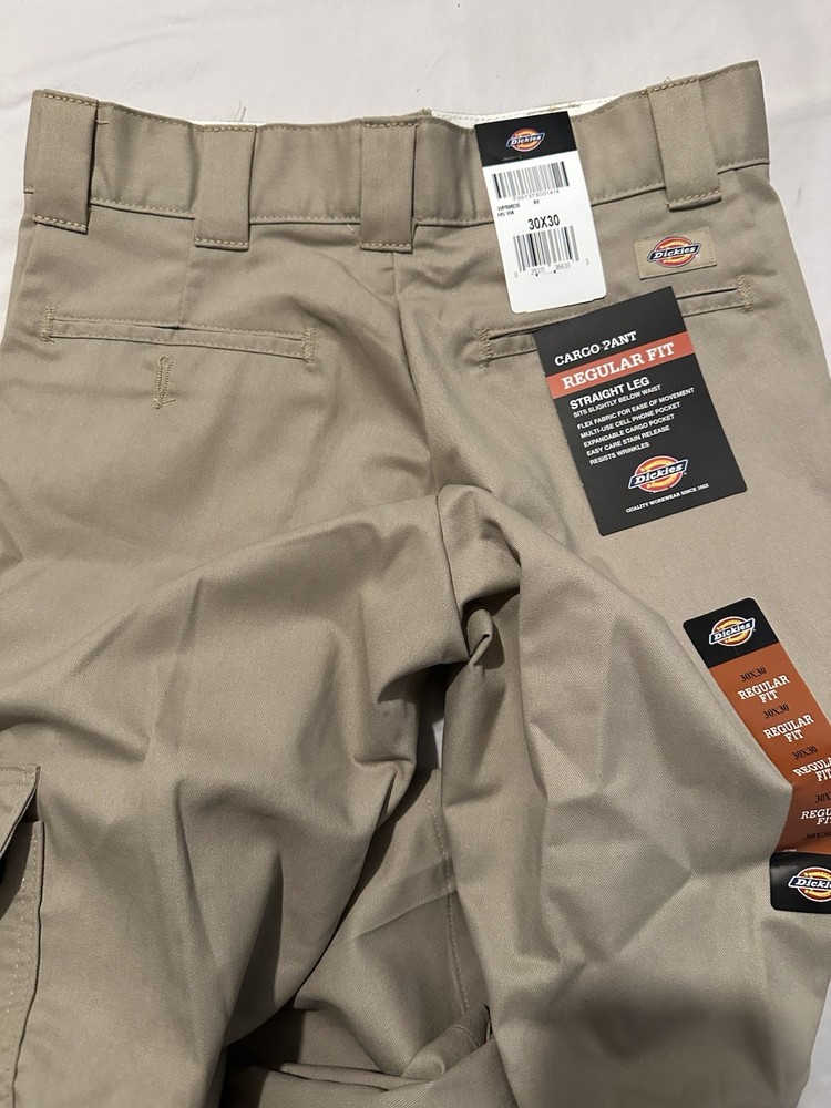 DICKIES ~ Brand New ~ 30x30 ~ MENS Cargo