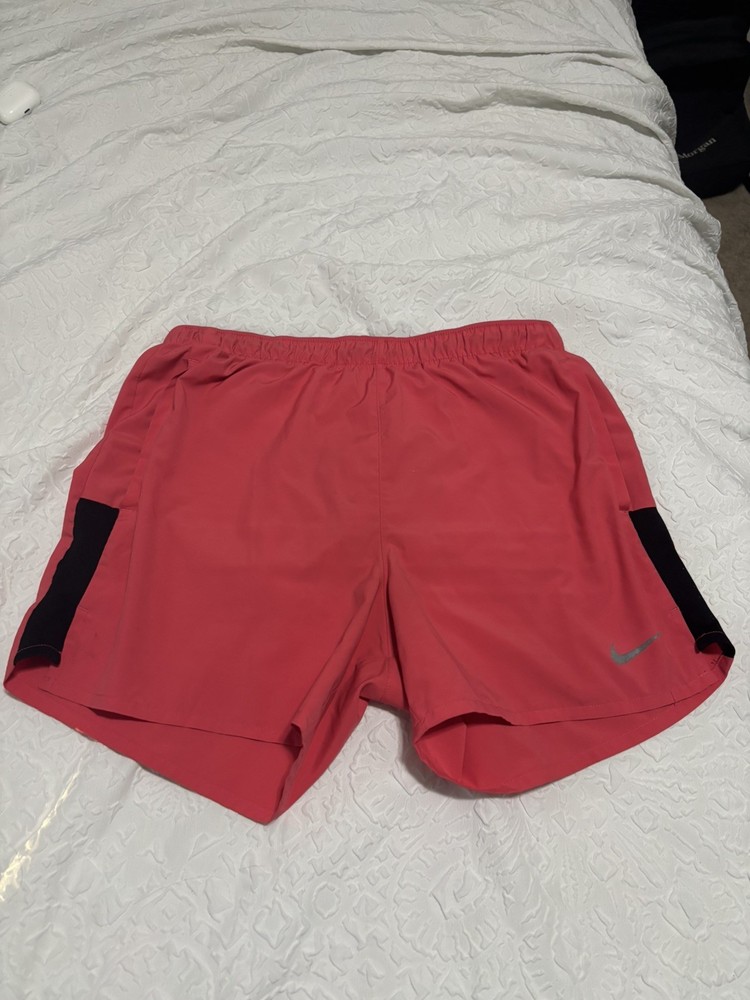 Men's Nike Standard Fit 7