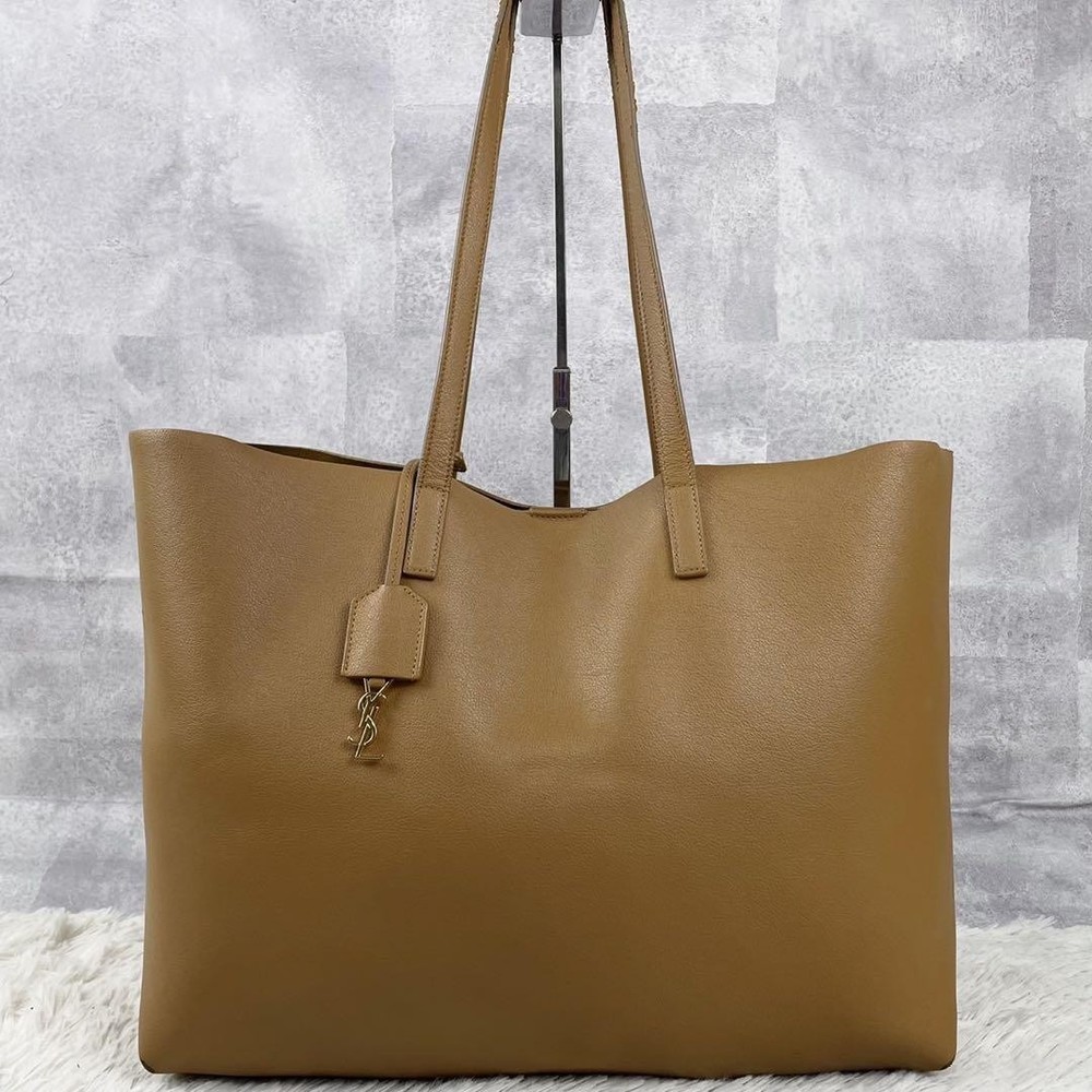 Saint Laurent Yellow Genuine leather Tote Bag With Charm Auth From Japan Ra